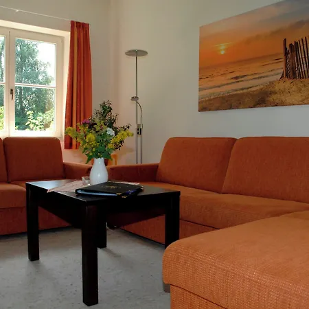 Bernsteinland Hirschburg * Ribnitz-Damgarten